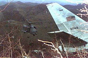 Archivo:USAF CT-43A crash 1996