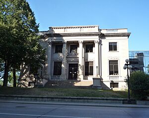 Archivo:2009-0711-EauClaire-CH