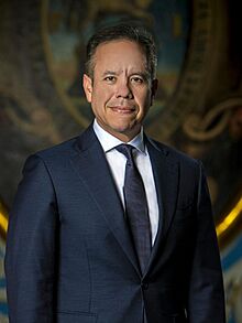 Alcalde Miguel Romero Lugo (cropped).jpg