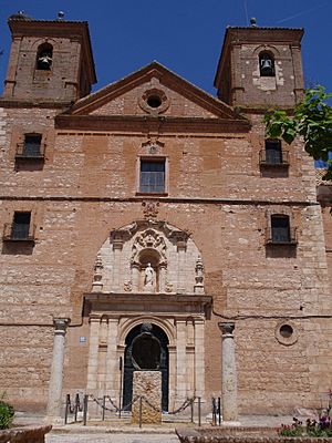 Archivo:Almagro. Iglesia de San Bartolomé