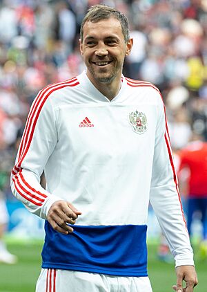 Archivo:Artem Dzyuba 2018