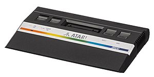 Archivo:Atari-2600-Jr-FL