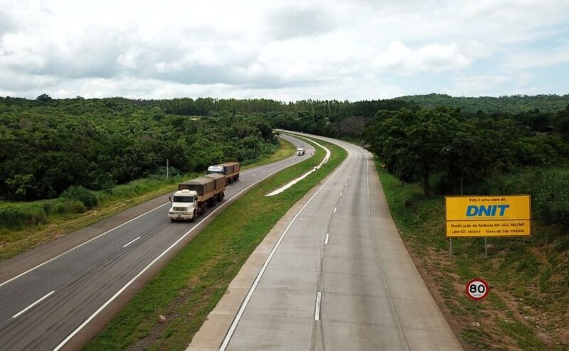 BR 163 Cuiabá-Rondonópolis duplicada
