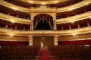 Archivo:Bolshoi Theatre of Russia (32516371127)