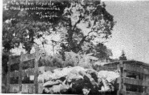 Archivo:Camioneta Llena De Cadaveres en Juayua, 1932