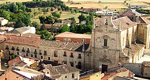 Archivo:Convento de San Agustín de Dueñas