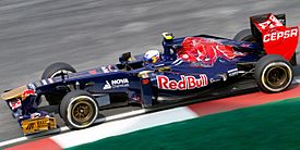 Archivo:Daniel Ricciardo 2013 Malaysia FP2 2