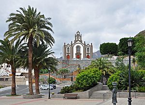 Archivo:Gran Canaria Santa Lucia iglesia R01