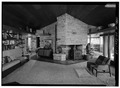 INTERIOR VIEW IN (SOUTH) LIVING ROOM, SHOWING FIREPLACE SOUTH TO NORTH - Isaac N. Hagan House, Kentuck Knob, U.S. Route 40 vicinity (Stewart Township), Chalkhill, Fayette County, HABS PA,26-CHALK,1-29