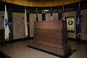 Archivo:Lincoln's Tomb, Interior