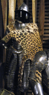 Archivo:Polish cavalry armour XVI-XVII century
