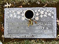 Archivo:Shabazz Gravesite