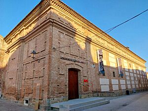 Archivo:Talavera de la Reina - Museo de Cerámica Ruiz de Luna 6