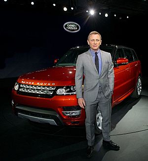 Archivo:The All-New Range Rover Sport and Daniel Craig - Global Reveal