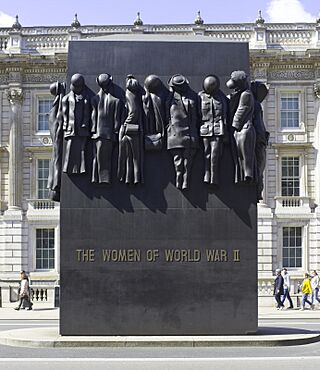 UK-2014-London-Monument to the Women of Wold War II (1).jpg