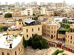 Archivo:View of Bakucity, 2012