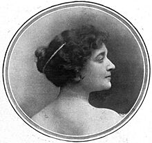 1926-02-27, La Esfera, La Condesa de San Luis, Kaulak (cropped).jpg