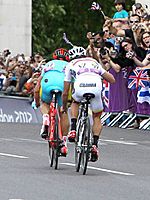Archivo:2012 Cycling Men road race - Vino Uran (cropped)