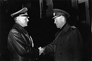 Archivo:Bundesarchiv Bild 183-B23201, Joachim von Ribbentrop und Ion Antonescu