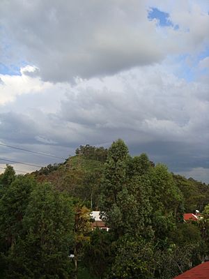Archivo:Cerro de Moctezuma - Vista Frontal
