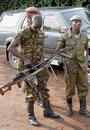 Archivo:Congolese soldier