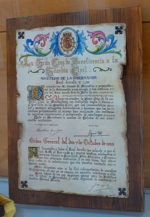 Archivo:Diploma Gran Cruz Beneficencia G.C.