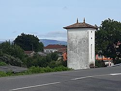 Electrical substation by the N-525 highway, Bouzas, Ourense 02.jpg