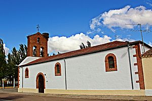 Archivo:Iglesia parroquial de Éjeme en vista trasera