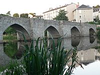 Archivo:Limoges Pont Saint Etienne