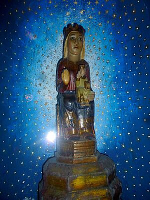 Archivo:Marcilla - Ermita de la Virgen del Plu 30