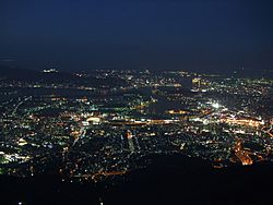 Night view from Sarakurayama.jpg