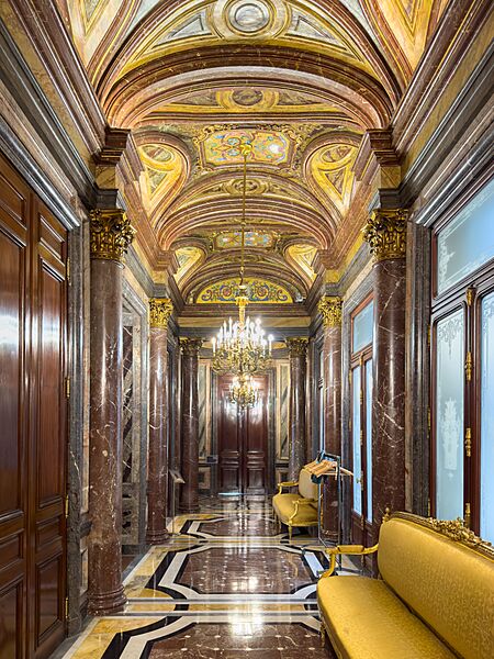 Palacio de Linares 13