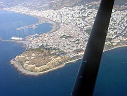 Rethymno venetian port and fort.jpg