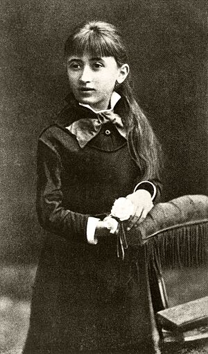 Archivo:Rosa Luxemburg, zwölfjährig