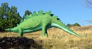 Archivo:Stegosaurio de Santa Cruz de Yanguas