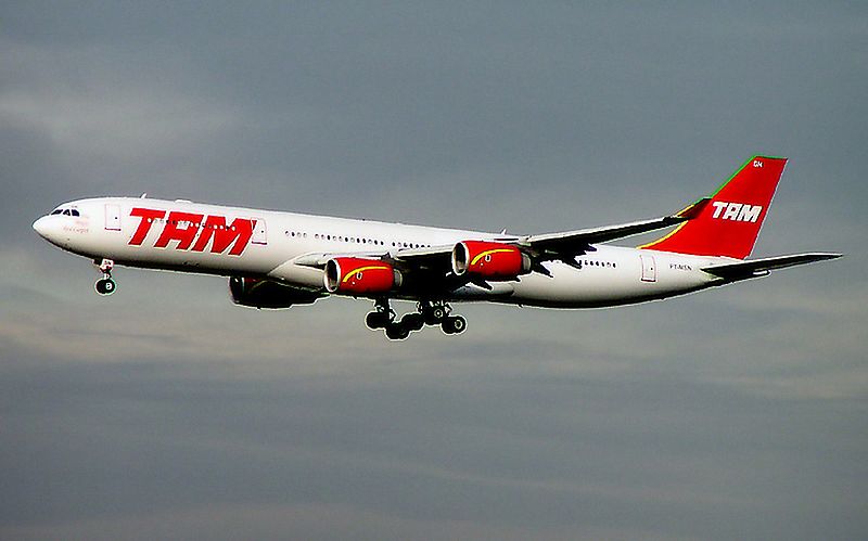 TAM A340-500 PT-MSN FRA