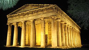 Archivo:Temple of Hephaestos; Greece, Athens 450-441 B.C.