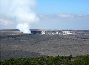 Archivo:View from Volcano House Hotel