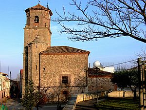 Archivo:Villar de Torre - Iglesia de la Asunción - 7633141