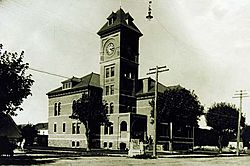 1898 Lane County Courthouse (Lane County, Oregon scenic images) (lanD0040a).jpg