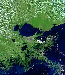 Archivo:Aqua neworleans 11oct04 250m