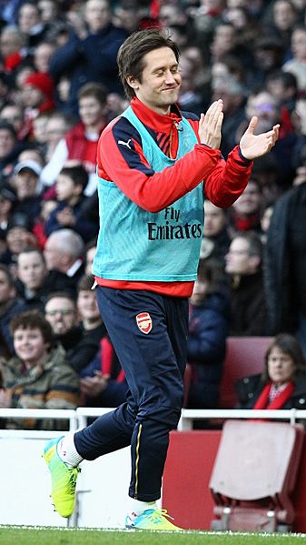 Arsenal Vs Burnley (24618630252)