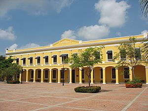 Archivo:Barranquilla Aduana