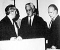 Borges con el Presidente Illia