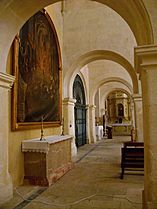 Església de santa Maria d'Alacant, arcades entre capelles