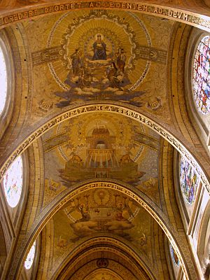 Archivo:Gijón - Basílica del Sagrado Corazón de Jesús 06