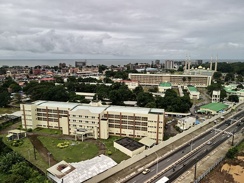 Hôpital Donka, vue aérien en 2022 13