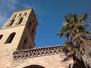 Archivo:Iglesia de Calcena, Zaragoza