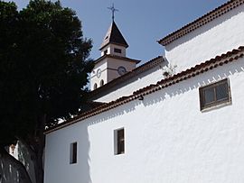 Archivo:Iglesia de San Miguel de Abona I