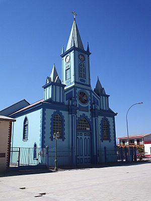 Archivo:Iglesia de taltal